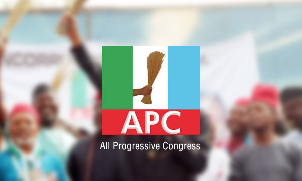 Buhari Supporters Raze PDP Campaign Office In Maiduguri